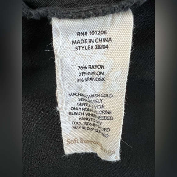 Soft Surroundings Women’s Go Lively Skort Size Medium Black - Picture 6 of 9